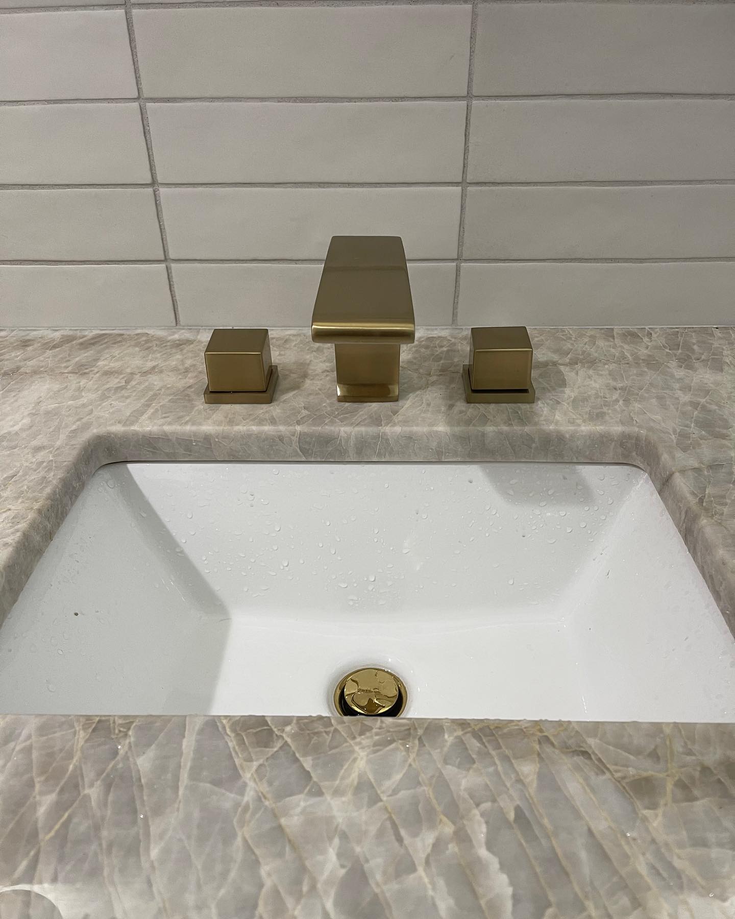 Service Image